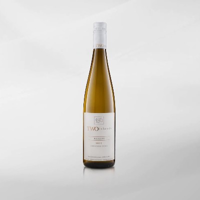 Two Islands Riesling 750 ml