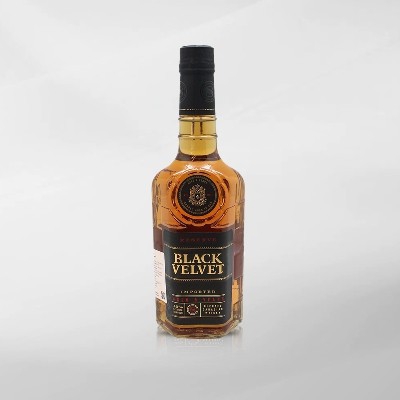 Black Velvet Whisky 750 ml